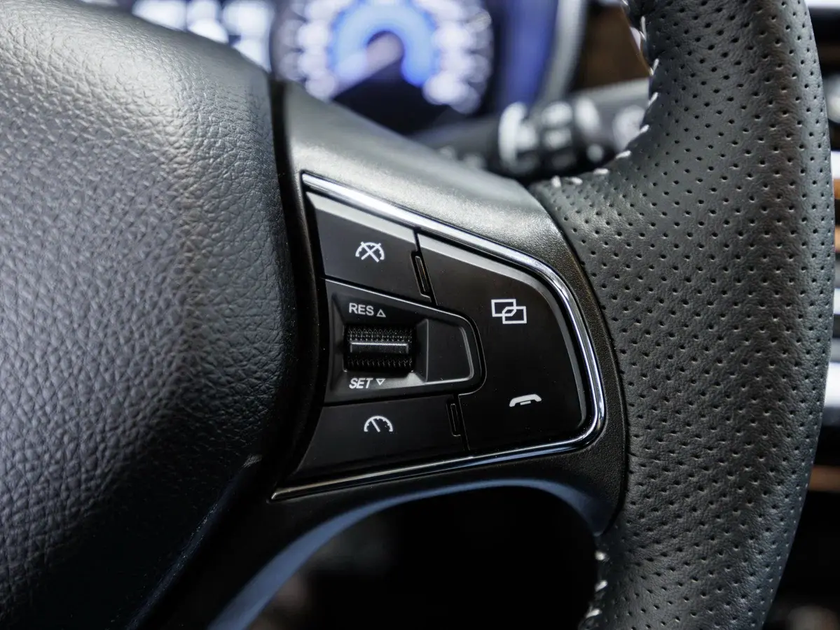 Dongfeng 580 - Изображение №16