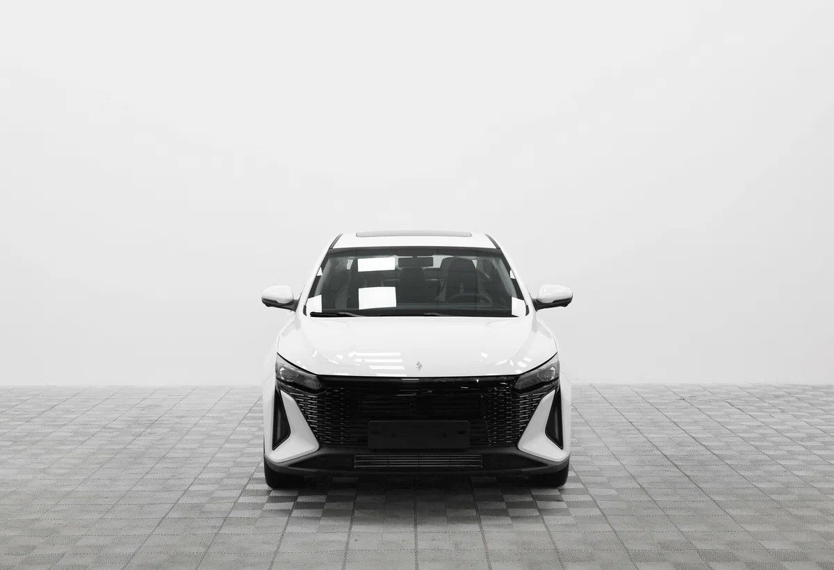 Автомобили LIVAN S6Pro по сниженной цене