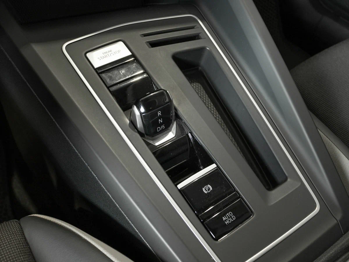 Volkswagen Golf - Изображение №14