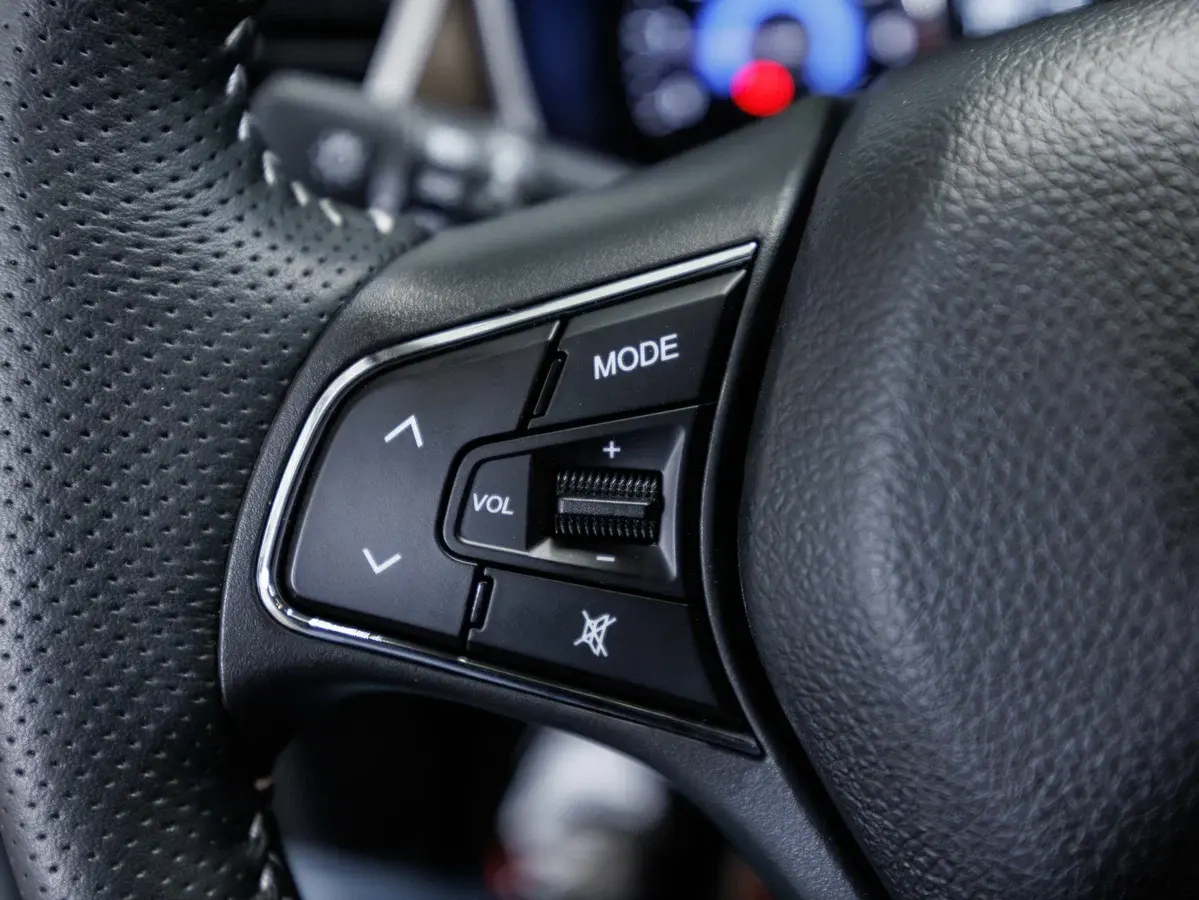 Dongfeng 580 - Изображение №15