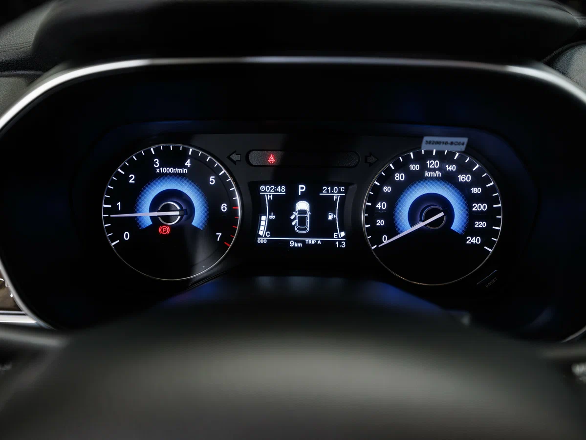 Dongfeng 580 - Изображение №18